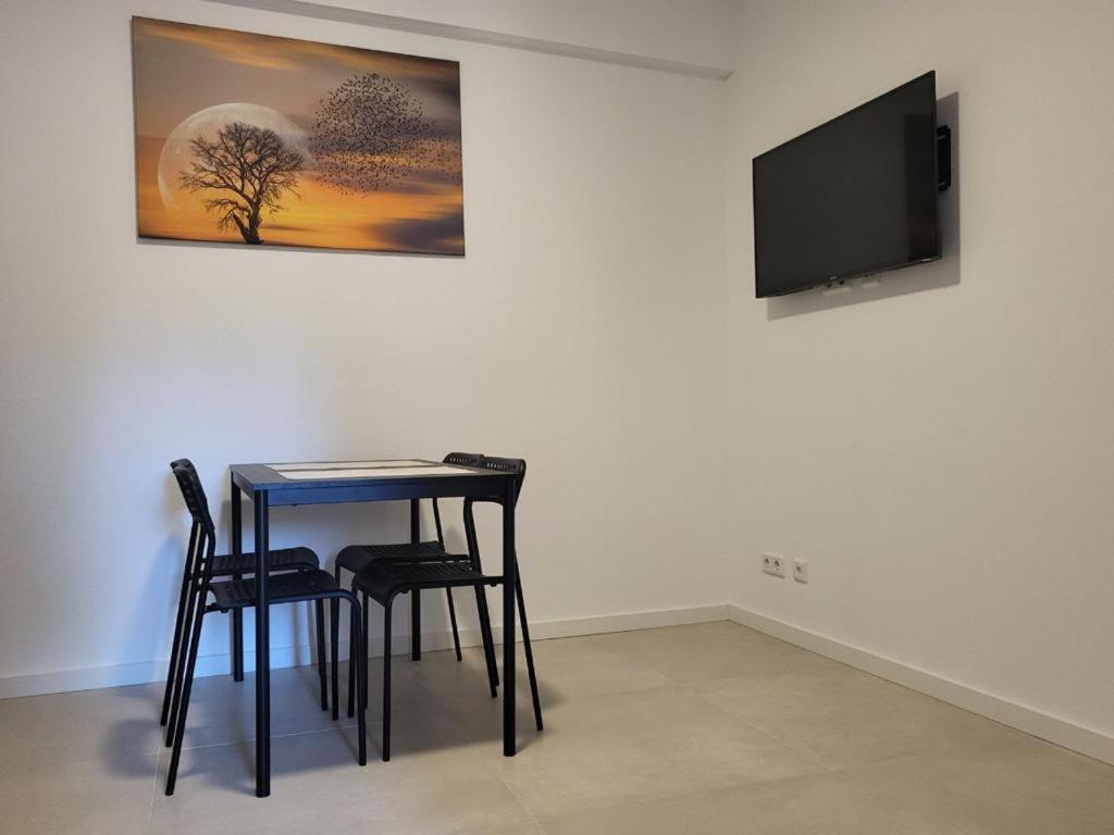 Monteurzimmer Mit Zwei Einzelnen Betten In Einer 3Zi Wohnung Mit Kuche Und Bad Osnabrück Esterno foto